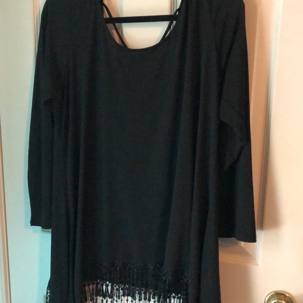 Black top with fringe bottom